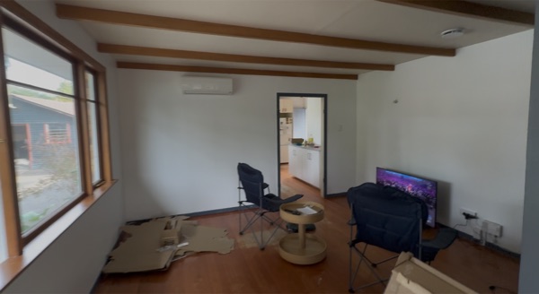 Finished wall detail 02